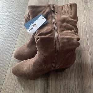 Brand new Sonoma heel boots